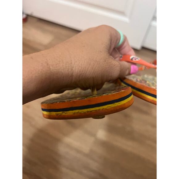 Vera Bradley Rio Orange Flower Print Flip Flops Sz 7.5 - Picture 4 of 11